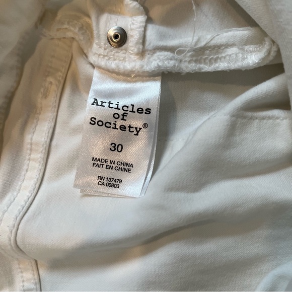 Articles of Society Carly Skinny Crop Distressed Jeans in Worn White, Sz 30 - Picture 11 of 16